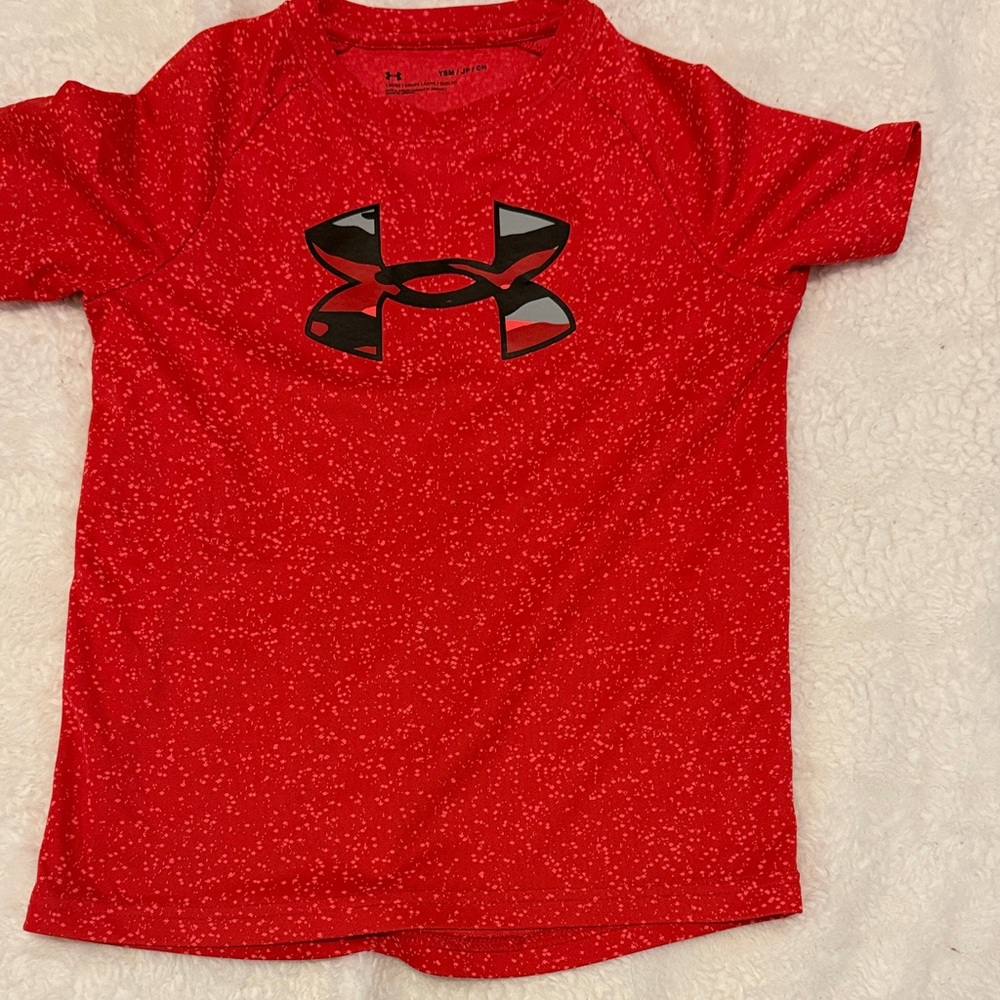 Under Armour Red Speckled Short Sleeve Logo Tee